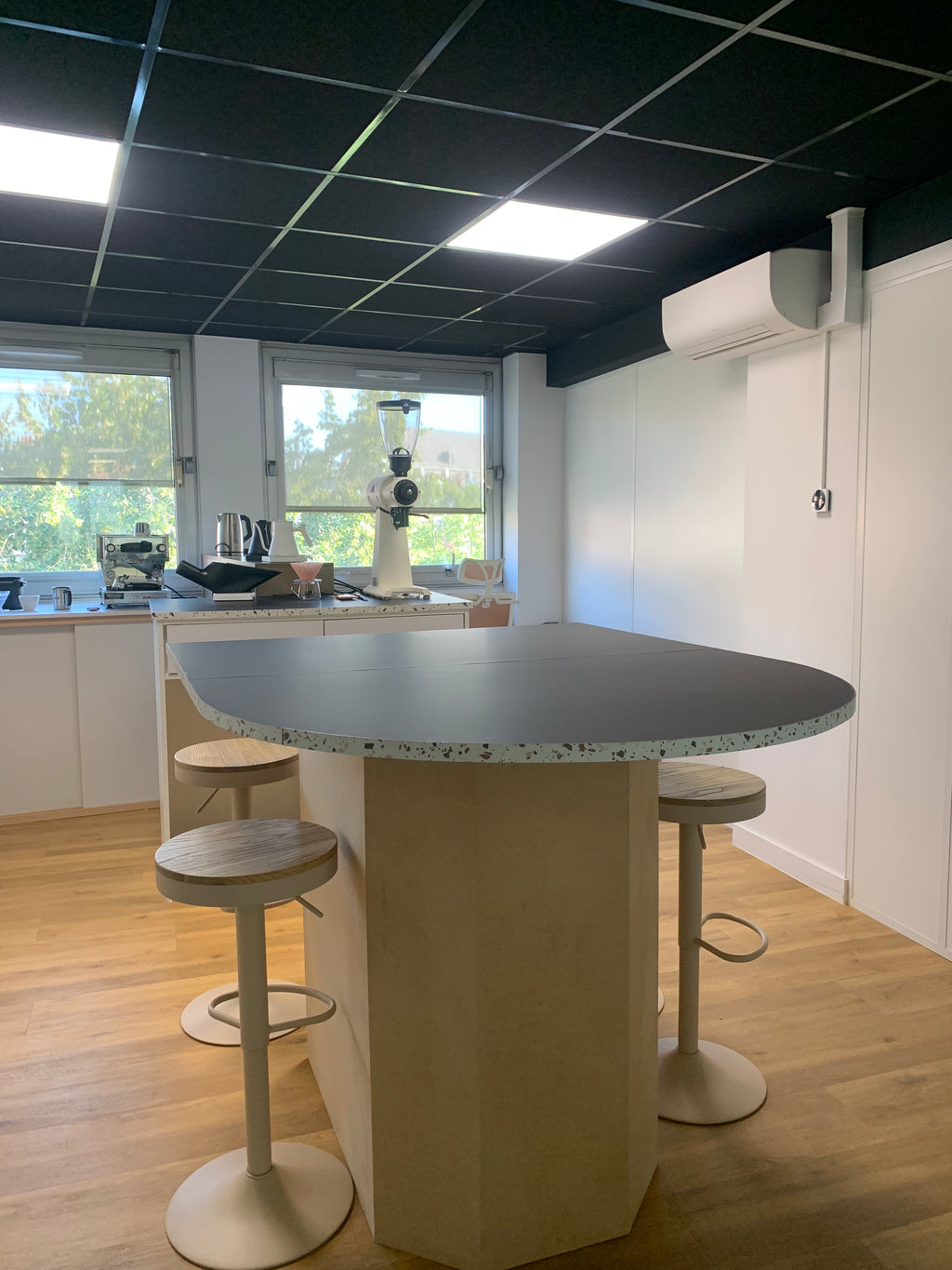 Salle Habari Coffee à Lille, espace dédié aux ateliers café et aux formations barista